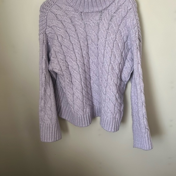 Divided H&M Sweater Lavender Purple Cable Knit Turtleneck casual comfy - Picture 10 of 13